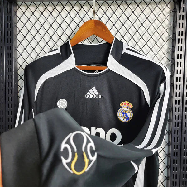 Real Madrid 2006-07 Away Fs | Retro Jersey