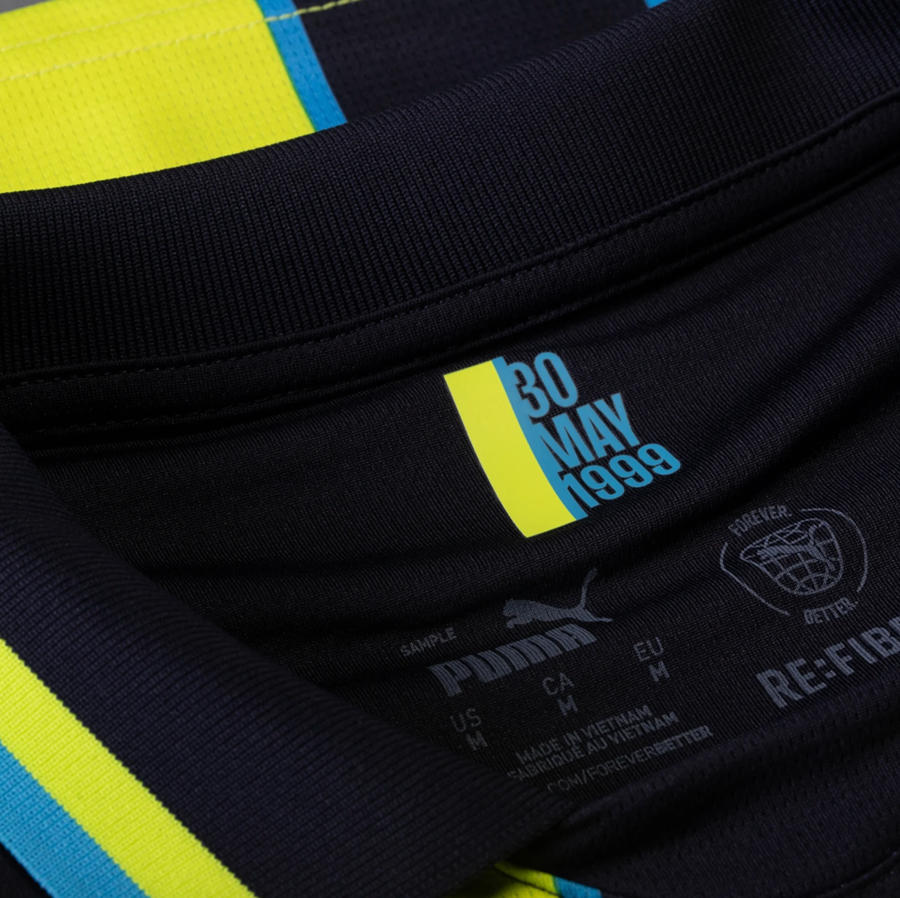 Manchester City 24/25 Away Jersey