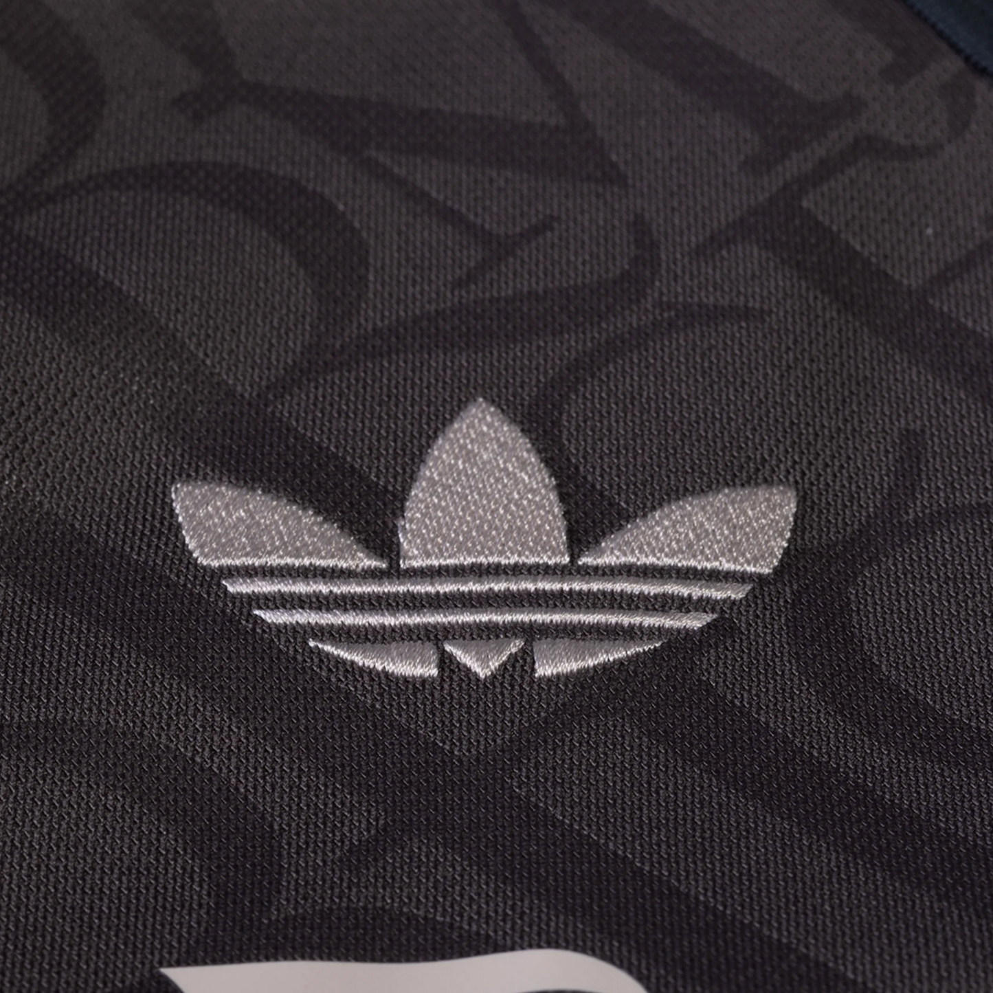 R. Madrid 24/25 Third jersey