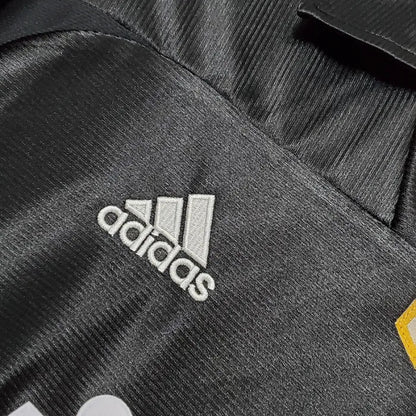 Real Madrid 1998-00 Third | Retro Jersey